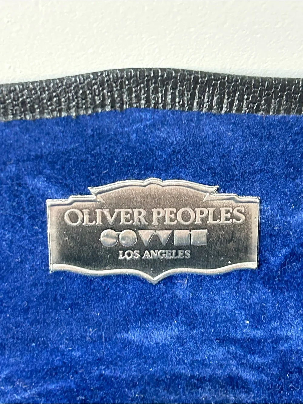 Vintage Oliver Peoples Hard Sunglasses/Glasses case set